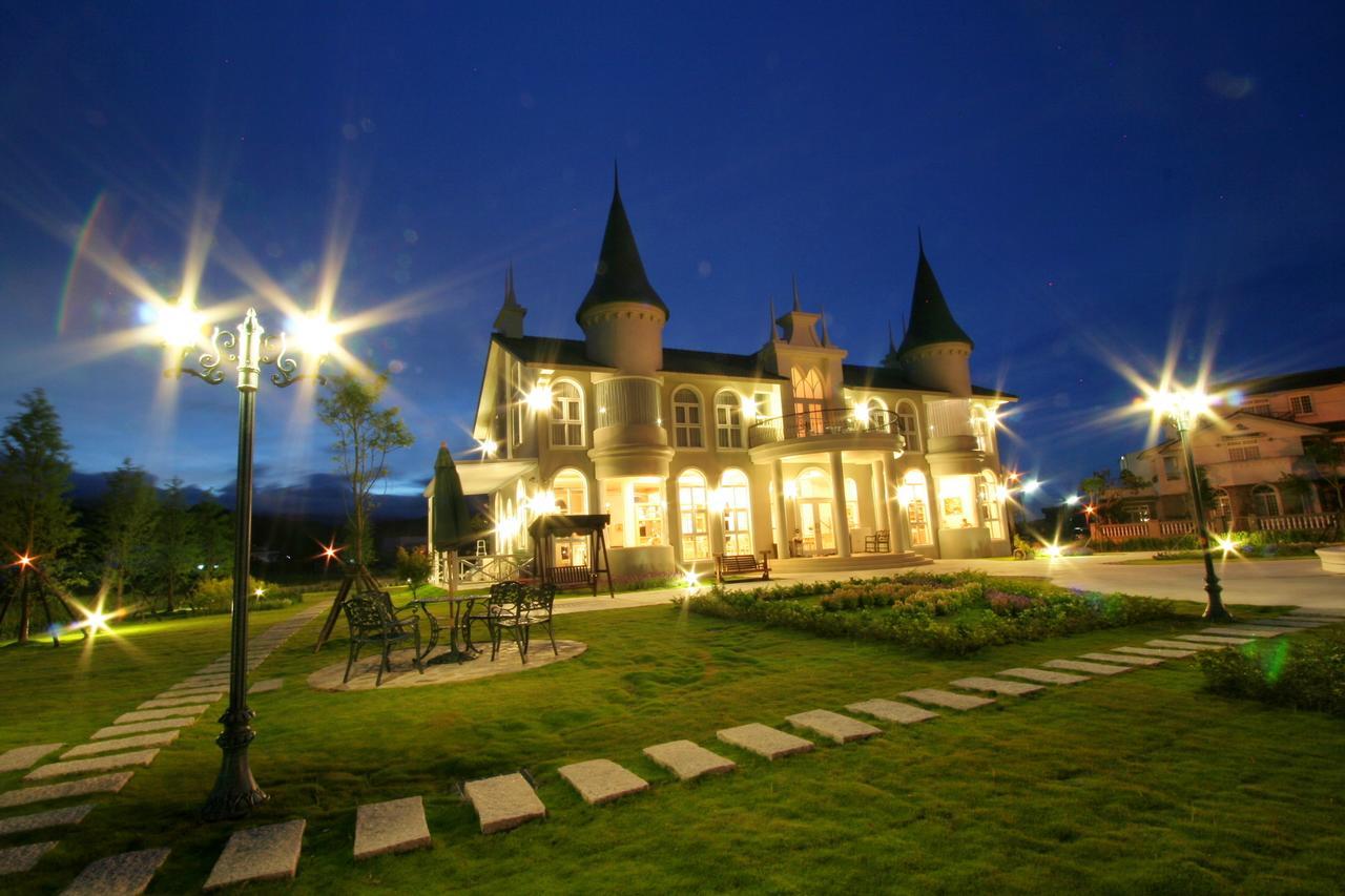 Ferienwohnung Sigma Castle Yilan Exterior foto